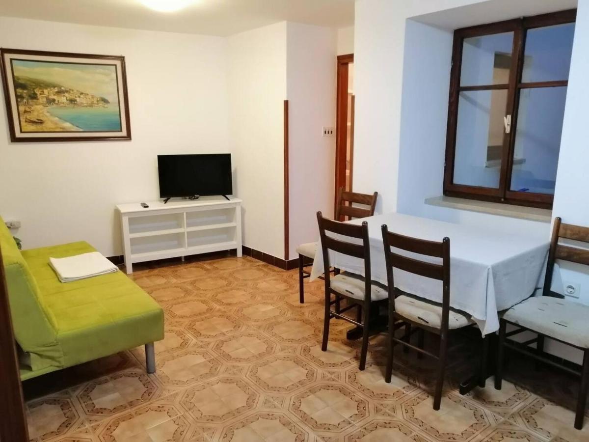 Centar Moscenicka Draga Apartment Bagian luar foto